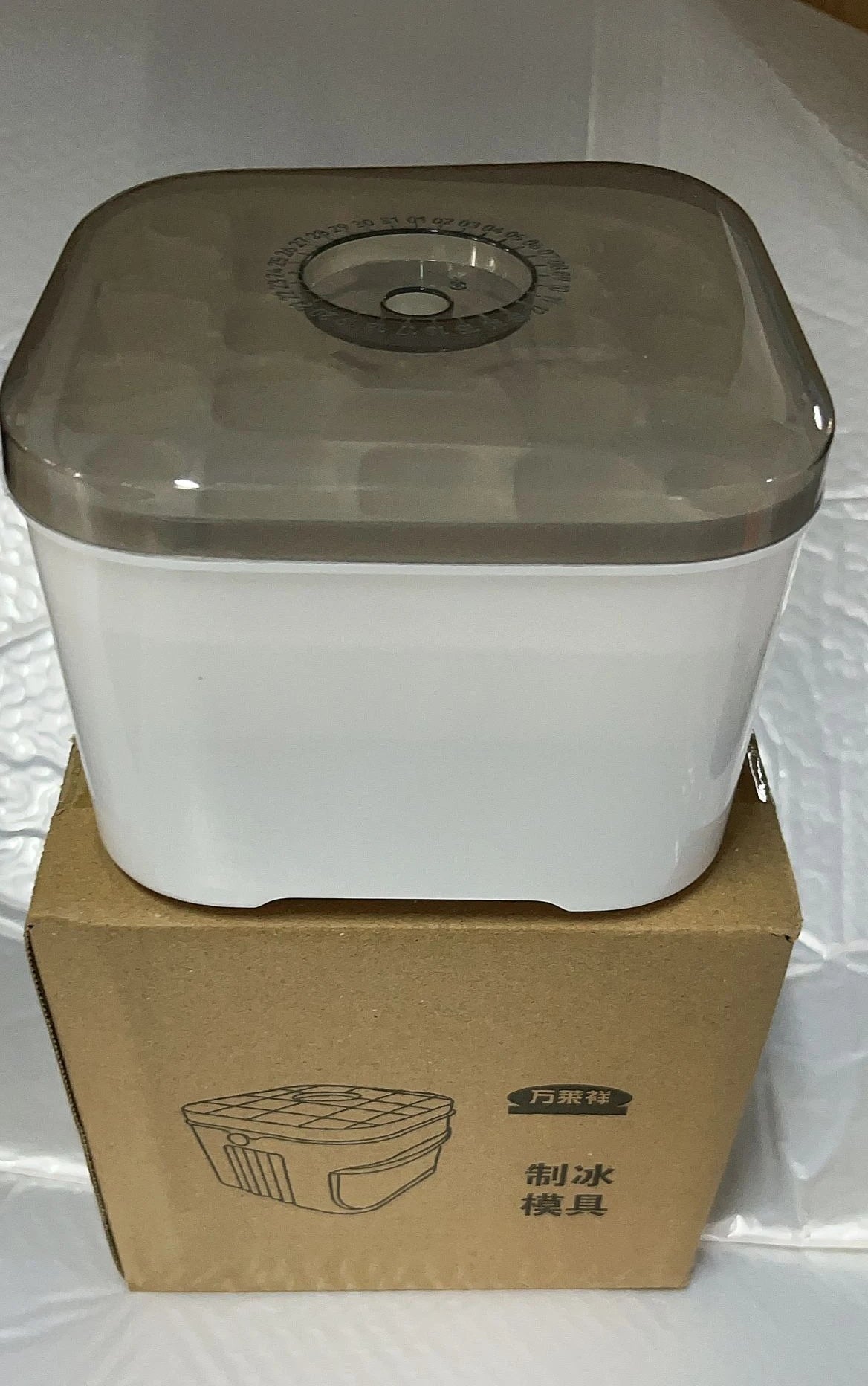 ChillCube Pro – Máquina de Gelo Portátil 50 Cubos